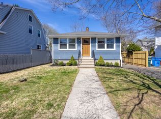 77 Central Ave, Hamden, CT 06517