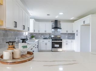 1900 Cena Dr, Brenham, TX 77833