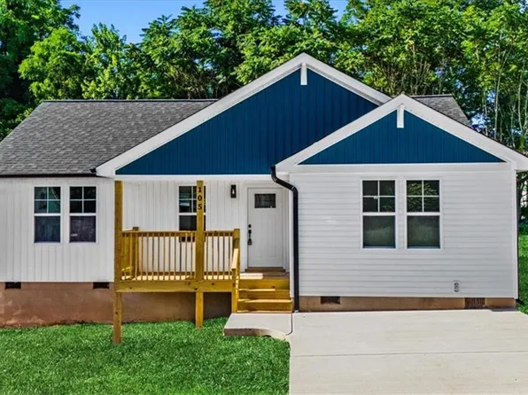 105 Roanoke St, Reidsville, NC 27320