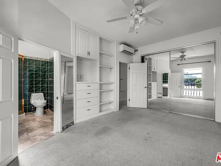 8025 Redlands St #15 — Photo 16