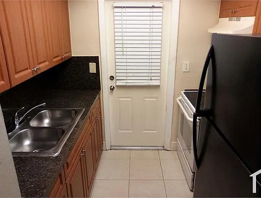 1 bed, 650 sqft, $1,450 — Photo 4