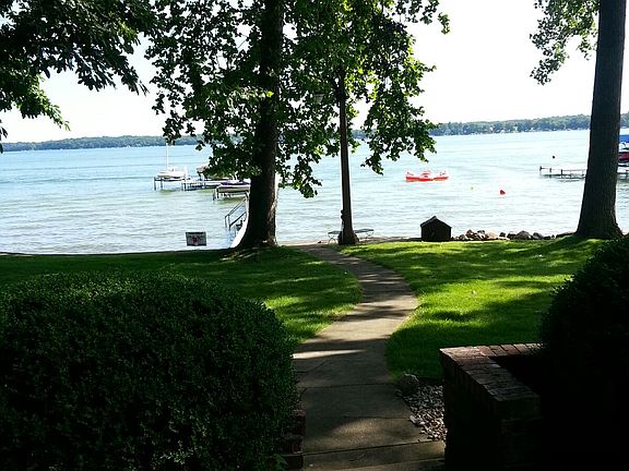 77 feet of lake front