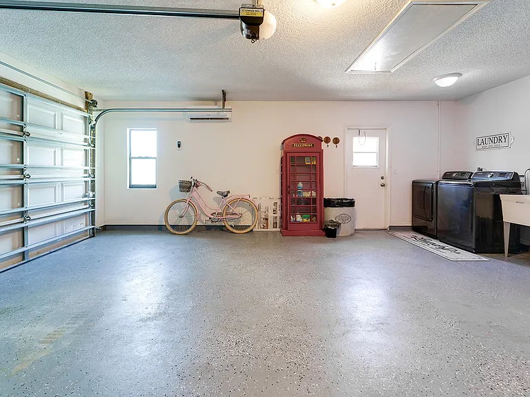 2822 Palomar St — Photo 38