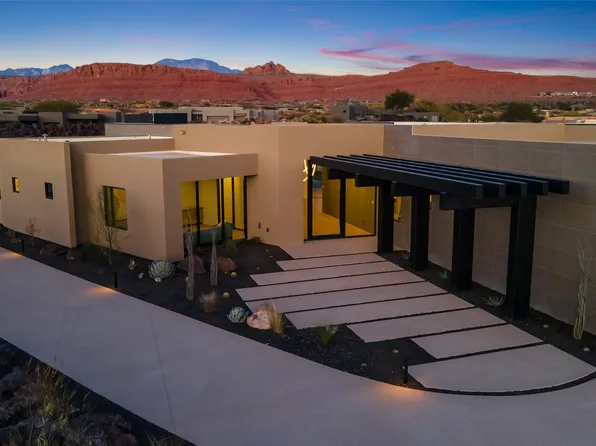 2031 N Lava Rock Cir, Saint George, UT 84770