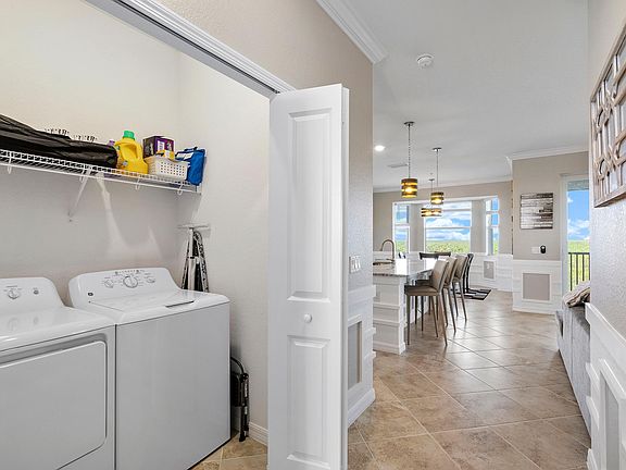4th image of 14041 Heritage Landing Blvd #645
