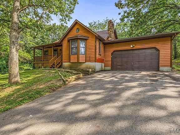 2nd image of 3183 Watson Rd