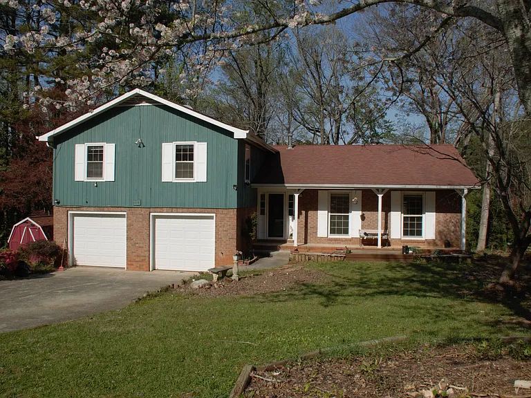 316 Shiloh Hills Dr NW — Photo 1