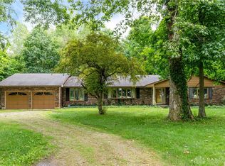 9776 N County Line Rd, Brookville, OH 45309