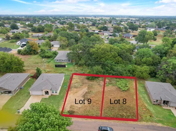 9 Outboard Dr, Mabank, TX 75156