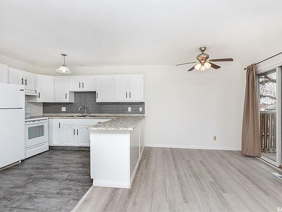 4th image of 222 V Ave N #220