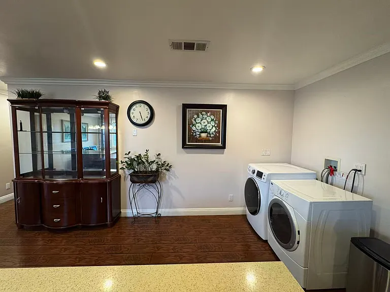 3361 Frazier St — Photo 12