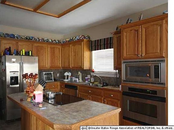 4th image of 27811 Lakeshore Dr