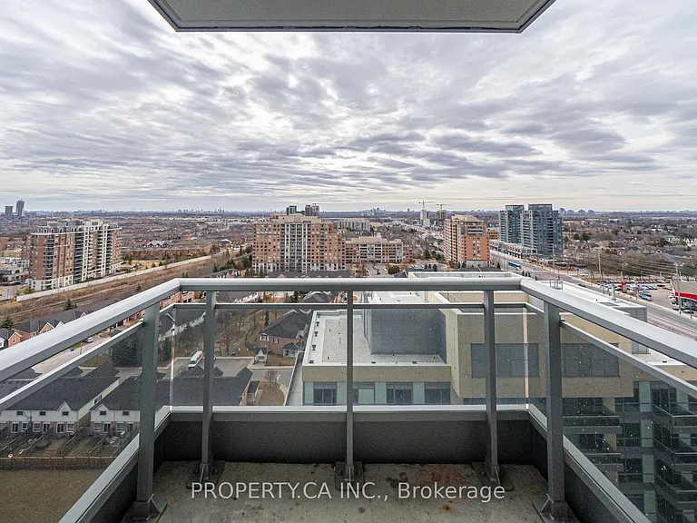 9205 Yonge St #1605 — Photo 16