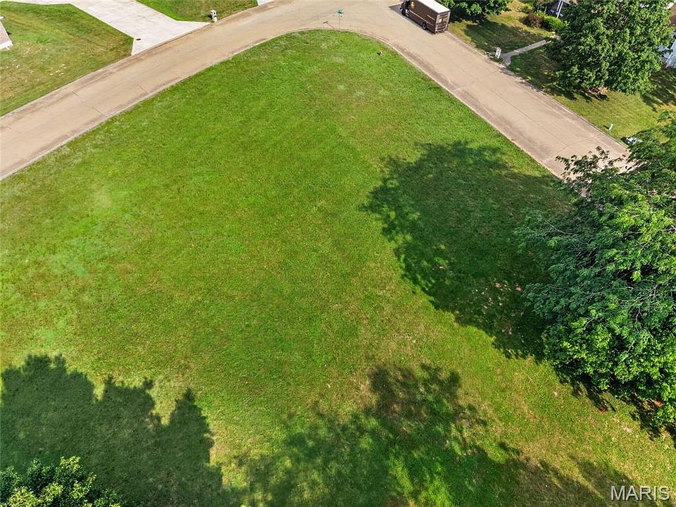 1st image of 0 Willow Creek Dr
