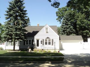 6414 42nd Ave, Kenosha, WI 53142