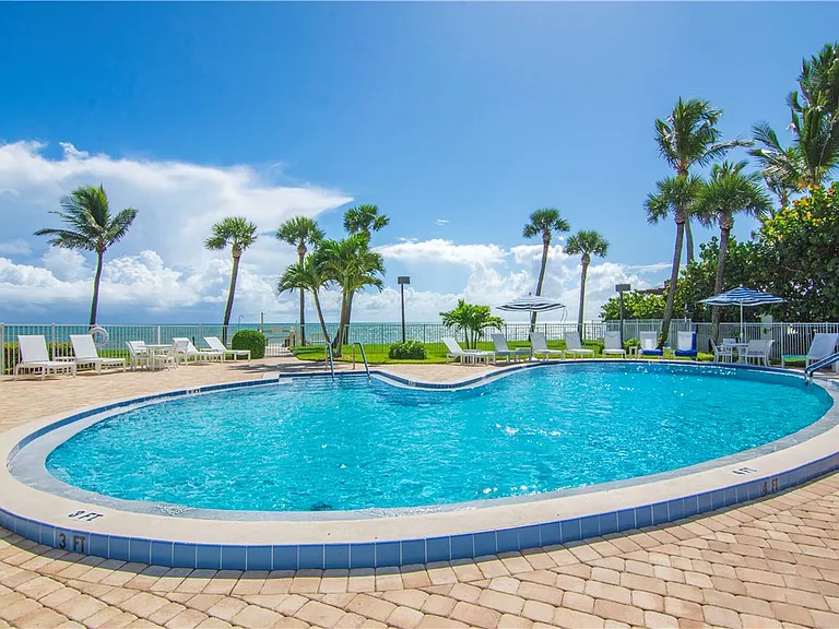3554 Ocean Drive 703S #904S — Photo 33
