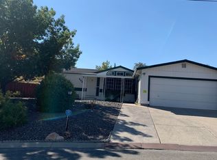 2148 Camellia Dr, Reno, NV 89512