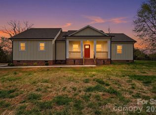 3529 Winters St, Newton, NC 28658