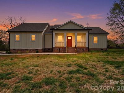 3529 Winters St, Newton, NC, 28658