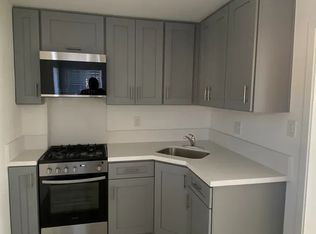 2639 Monmouth Ave, Los Angeles, CA 90007