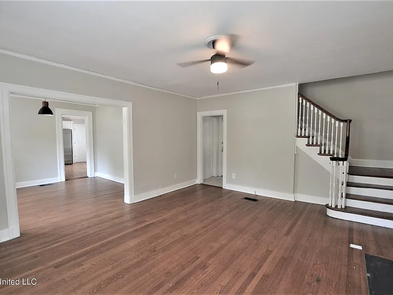 4220 Council Cir — Photo 4