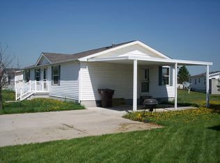 809 Deerfield Rd, McPherson, KS 67460