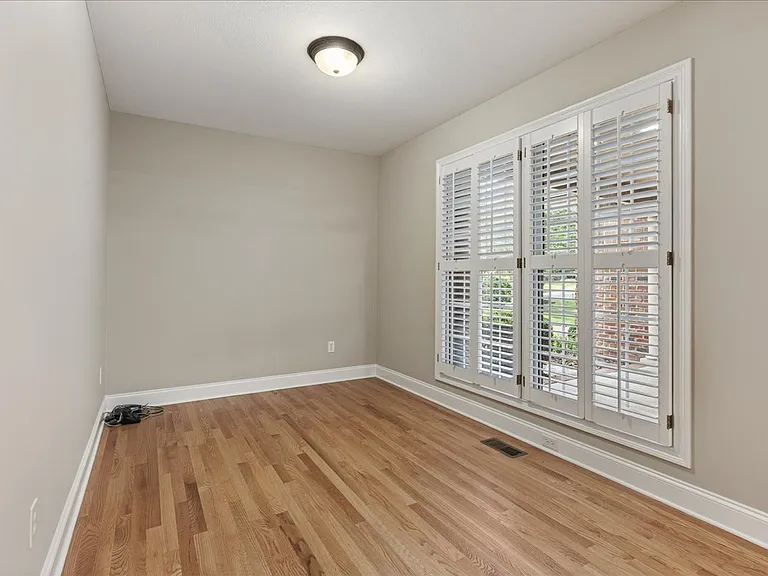 1613 Bayou Bend Way — Photo 9