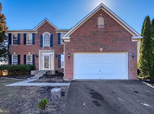 6671 Clarkes Meadow Dr, Bealeton, VA
