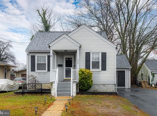 222 3rd Ave, Mount Ephraim, NJ 08059