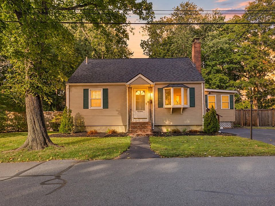 1st image of 17 Cogswell Ave
