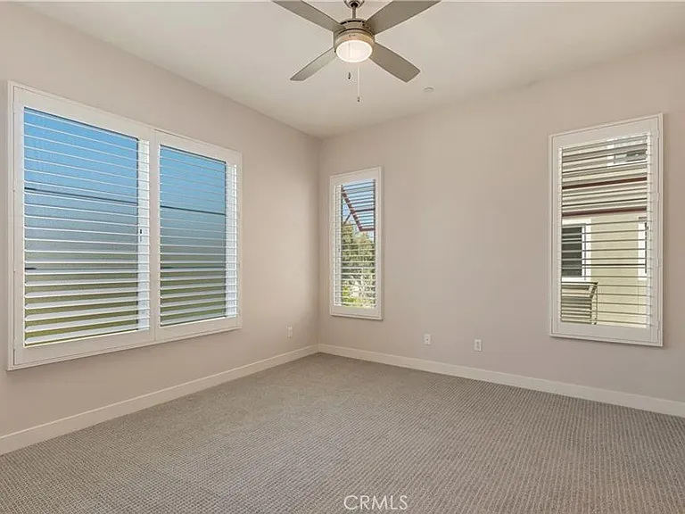 326 Doheny Way — Photo 11