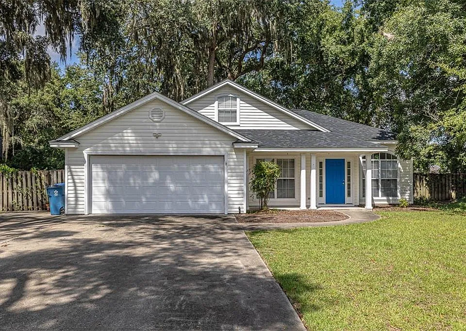 106 Lagoon Way
