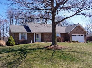 980 S Crestwood Dr, Jasper, IN 47546