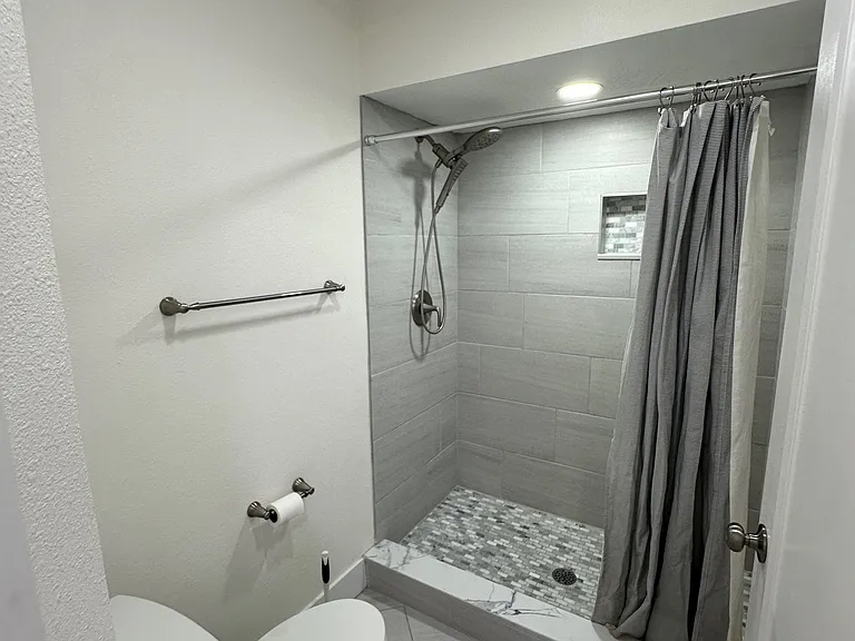 702 Green Rd — Photo 14