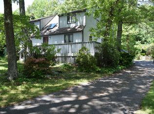 87 Westwind Rd, South Kingstown, RI 02879