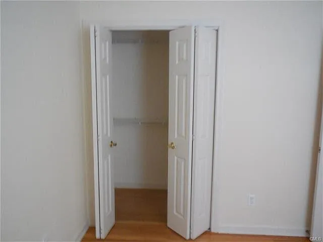 209 Hunyadi Ave — Photo 11
