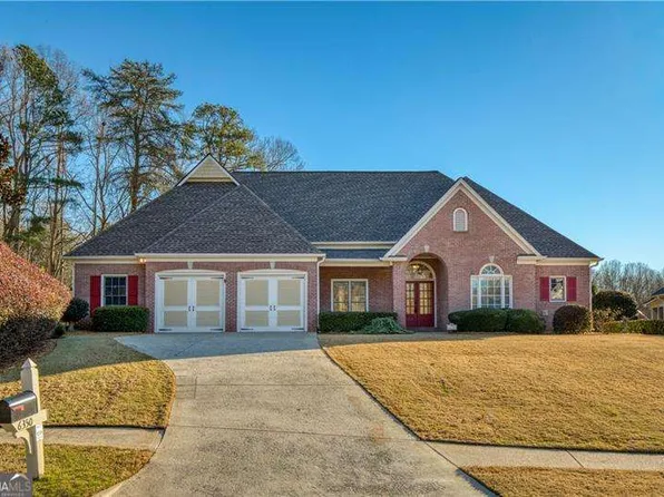 6350 Hunters View Ln, Cumming, GA 30041