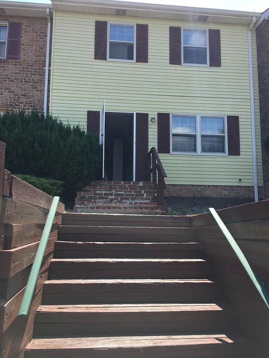 42 Koncer Dr photo 1