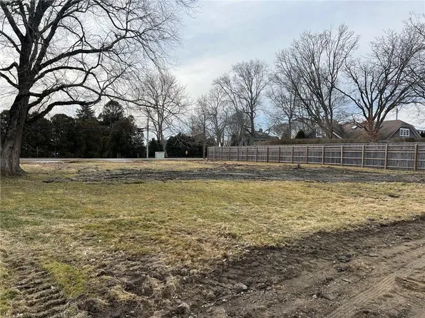 LOT Six Prospect Ave, Middletown, RI 02842