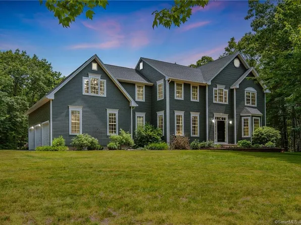 112 Cortland Way, Granby, CT 06060