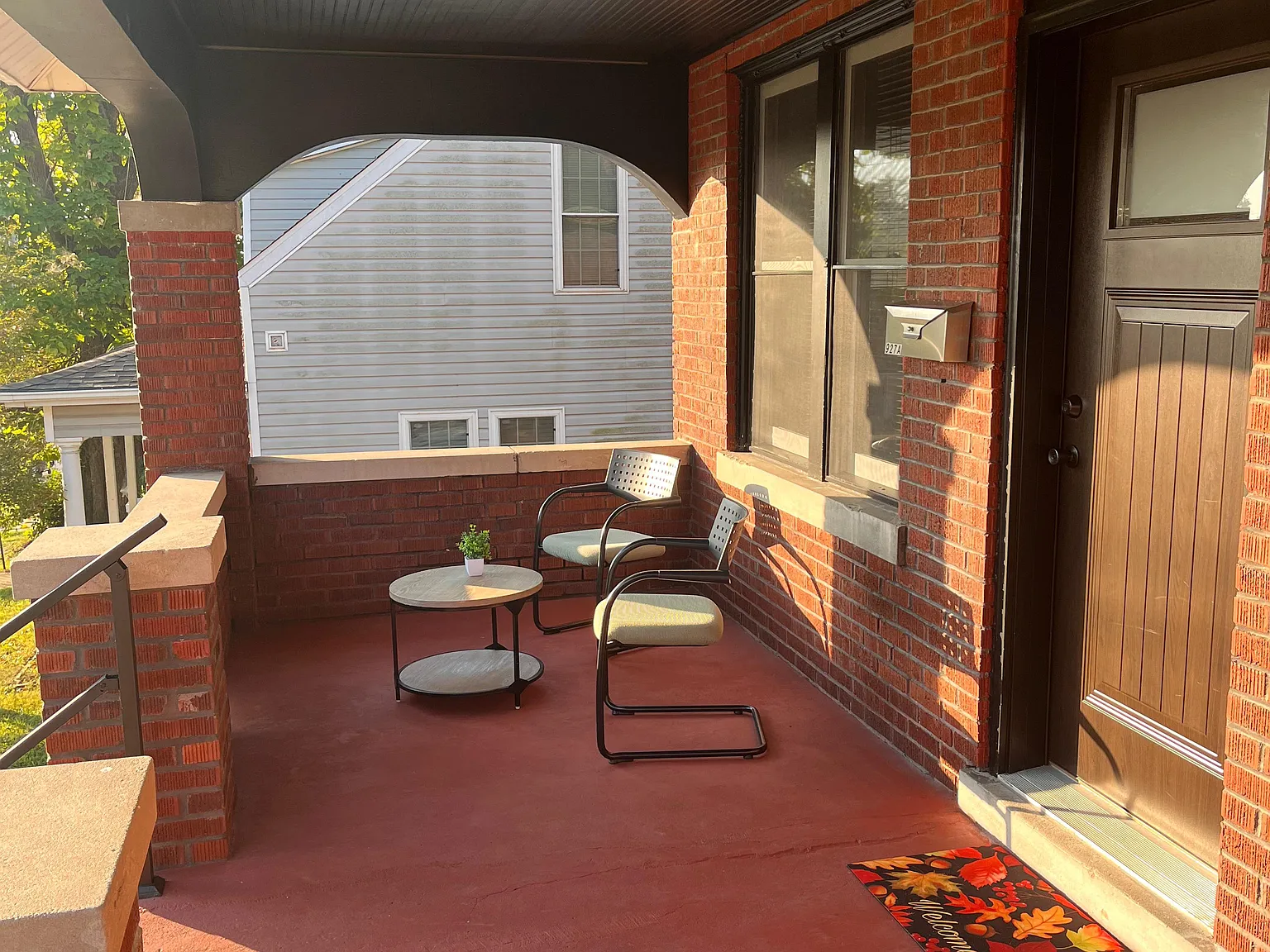 2 bed, 1220 sqft, $2,400 — Photo 3