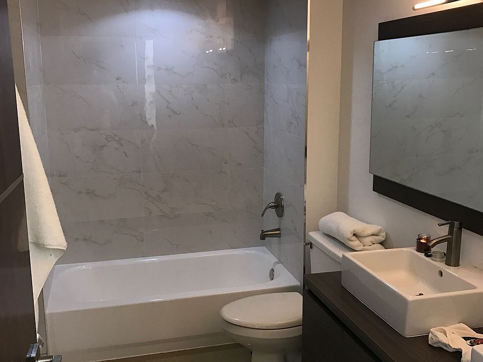 1st image of 650 West Ave APT 810