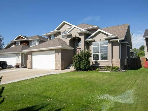 45 E Firdale Ct, Sylvan Lake, AB T4S 2M2