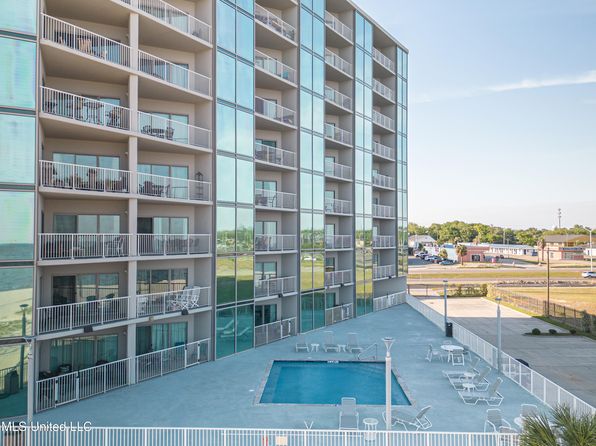 1899 Beach Blvd APT 1004, Biloxi, MS 39531