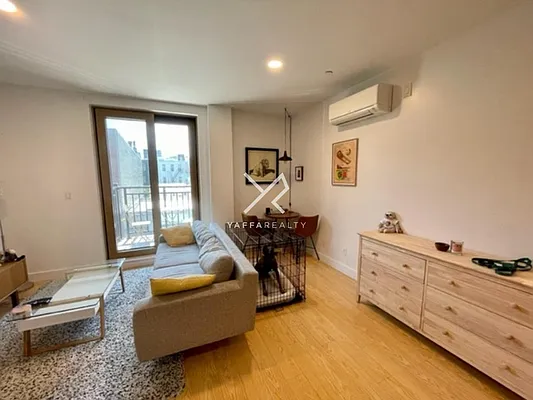 Rented by Yaffa Realty LLC | media 20