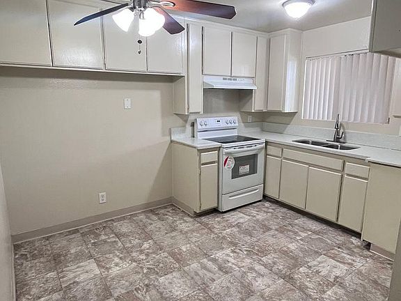 5th image of 1945 W 146th St #3