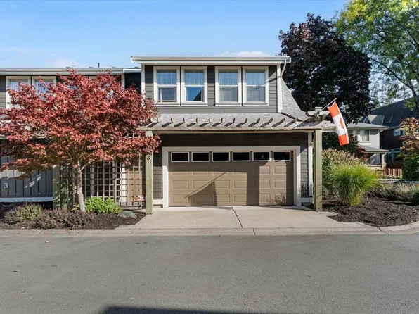 45345 Chehalis Dr #8, Chilliwack, BC V2R 0T2