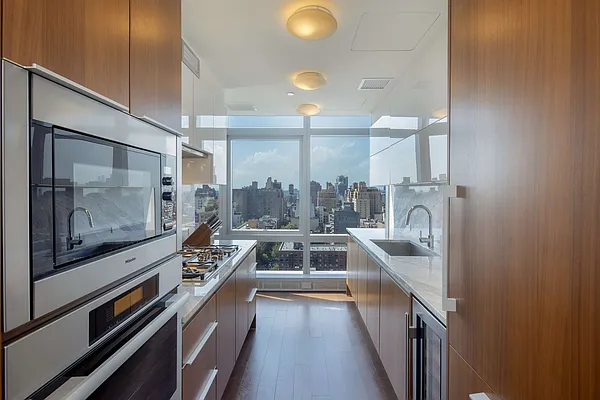 Rented by Brown Harris Stevens | media 5