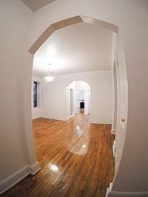 Rented by Sidney Rubell Co. | media 17