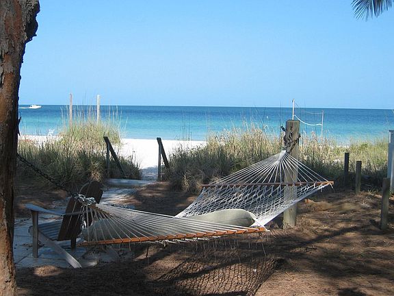 Direct Gulf Front Beach House
